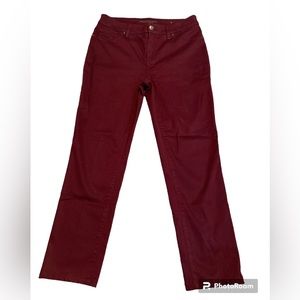 Chico’s Girlfriend Ankle pants. Dark Maroon. Chico’s Size 0R/ S/4.
